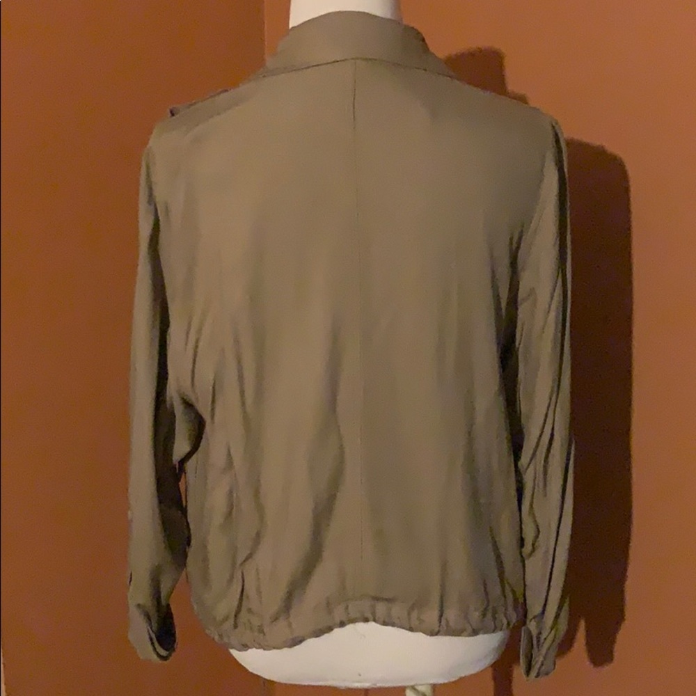 Trendy Jacket - Picture 3 of 5